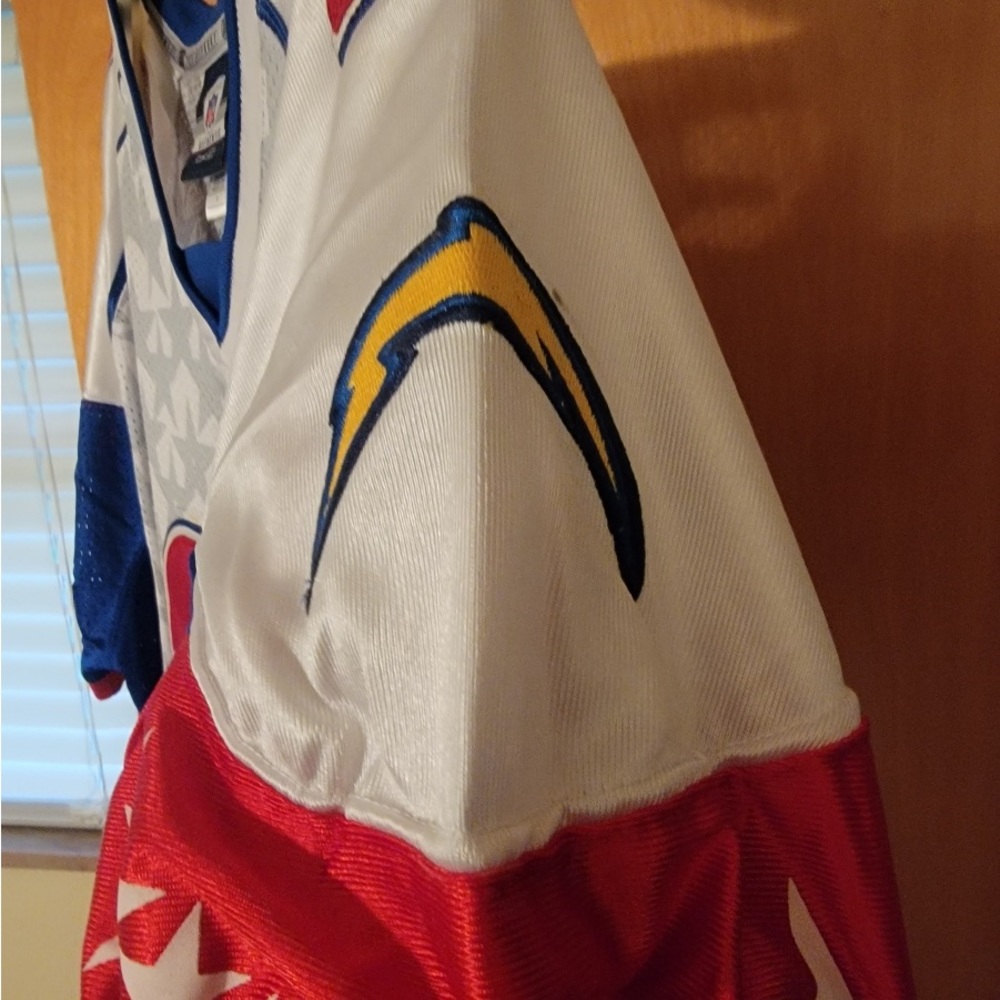 LaDainian Tomlinson 2008 NFL Pro Bowl Jersey AFC Size 52 Never Worn - Picture 6 of 6